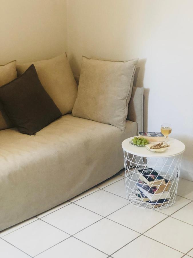 Apartment Fenareti *