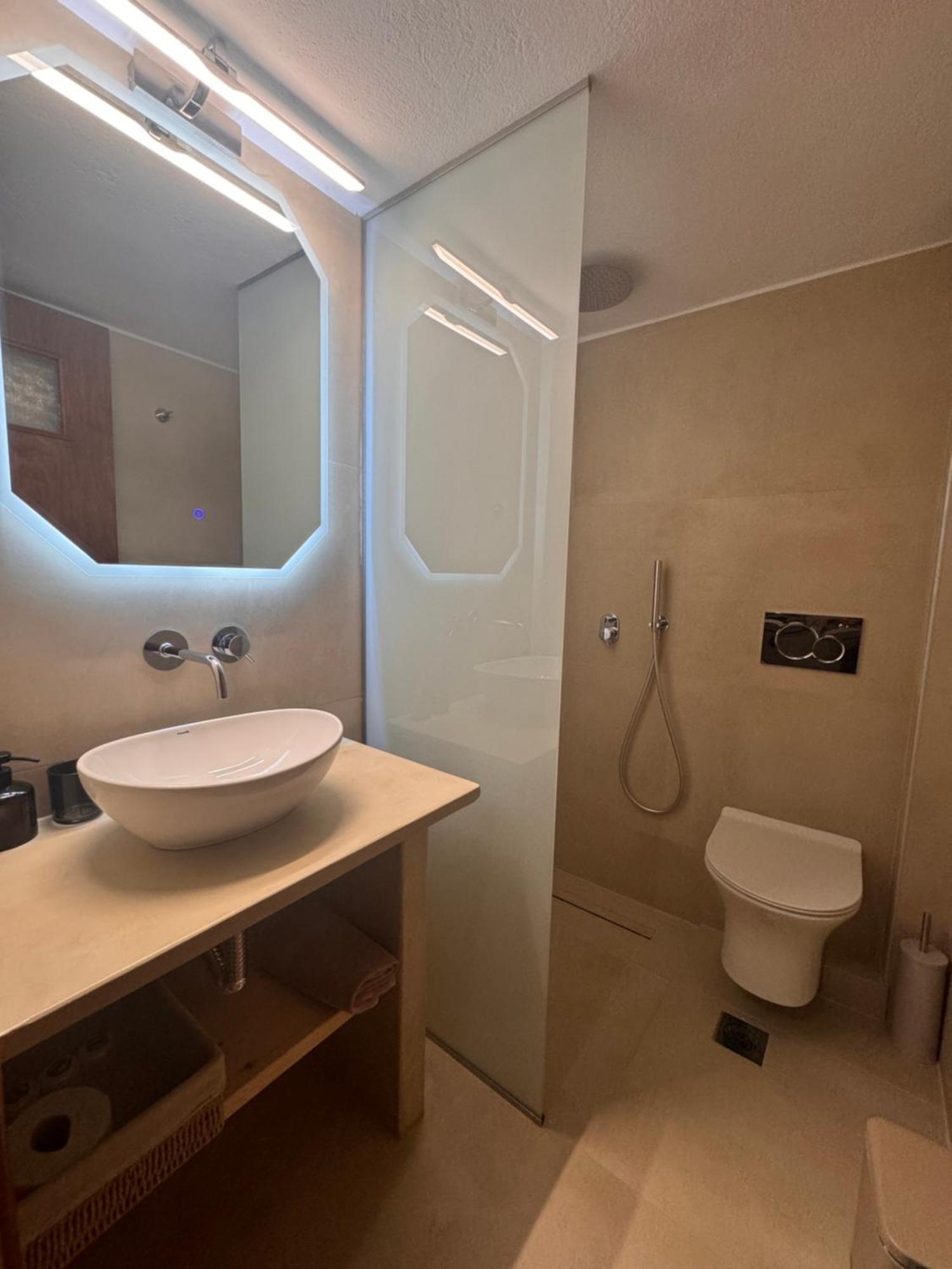 Fenareti Apartment *